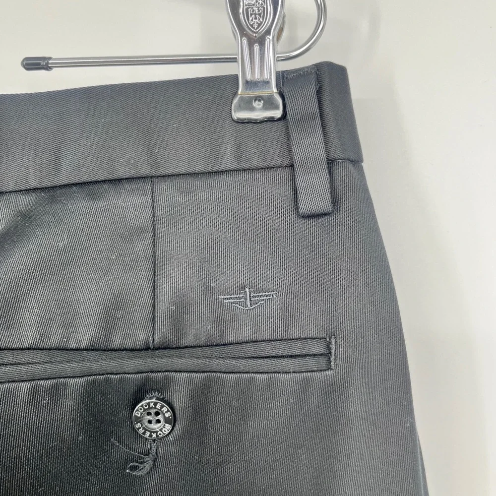 Dockers Mens‎ Dress Pants Size 33x29 Classic Fit Flat Front Black Cotton Office